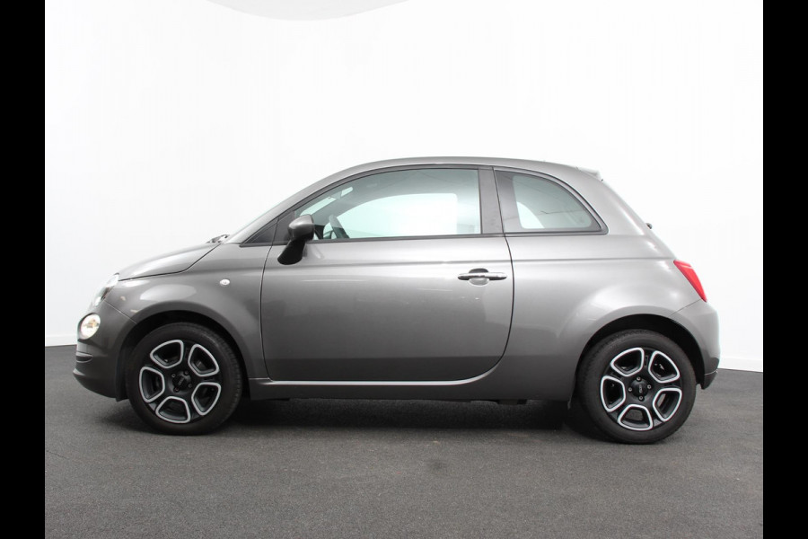 Fiat 500 1.0 Hybrid Club Navigatie Apple Carplay / Android Auto Airco Cruise Control Parkeer sensoren Dab