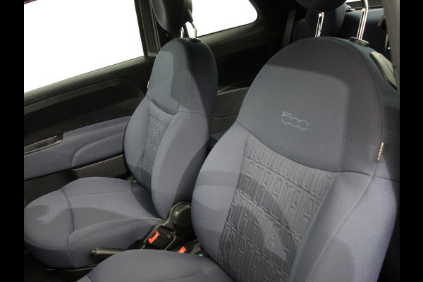 Fiat 500 1.0 Hybrid Club Navigatie Apple Carplay / Android Auto Airco Cruise Control Parkeer sensoren Dab