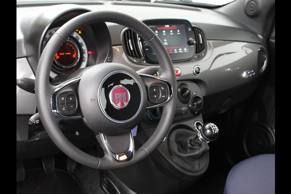 Fiat 500 1.0 Hybrid Club Navigatie Apple Carplay / Android Auto Airco Cruise Control Parkeer sensoren Dab