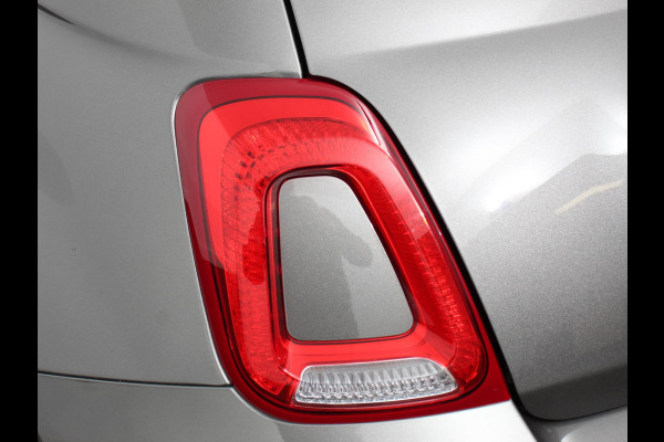 Fiat 500 1.0 Hybrid Club Navigatie Apple Carplay / Android Auto Airco Cruise Control Parkeer sensoren Dab