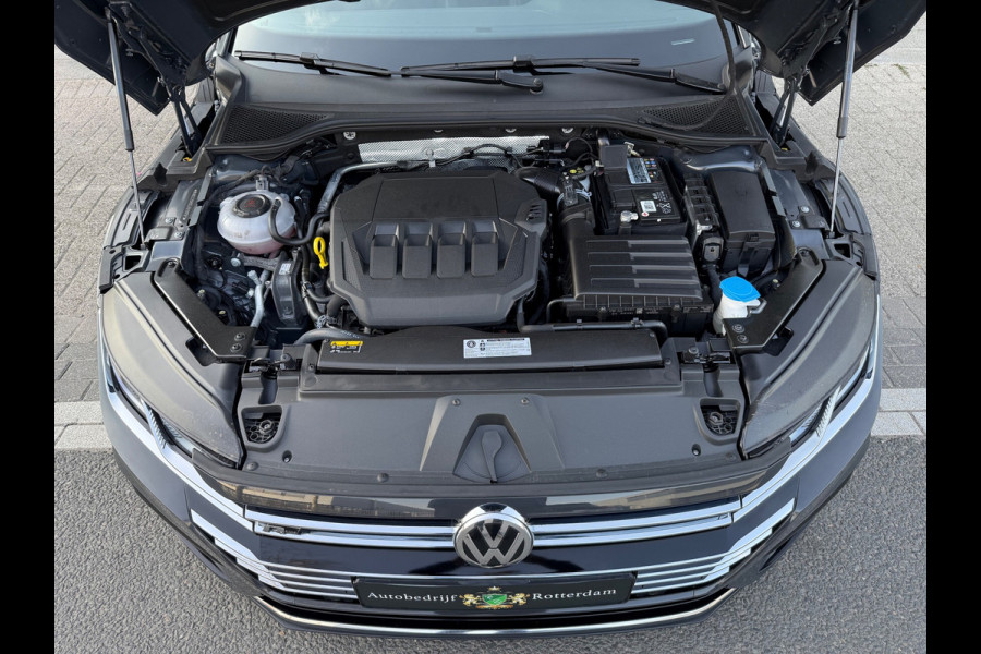 Volkswagen Arteon 2.0 TSI R-Line LED/PDC/CAM/LMV18/NAVI/LEER
