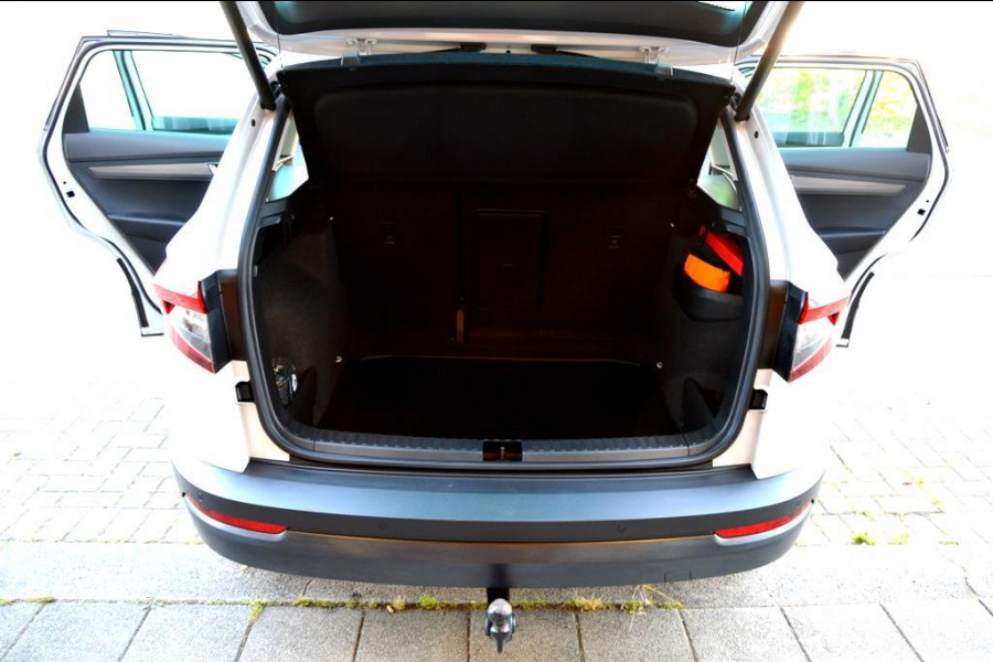 Škoda Karoq 1.5 TSI ACT Style AUT ECC/PDC/CAM/NAVI/LM18/LEER