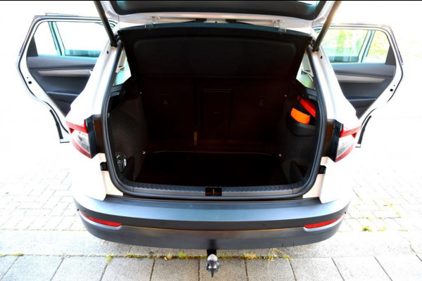 Škoda Karoq 1.5 TSI ACT Style AUT ECC/PDC/CAM/NAVI/LM18/LEER