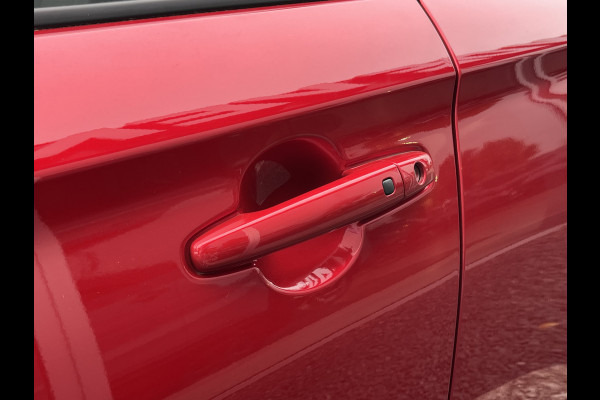 Suzuki Swift 1.2 Smart Hybrid Select CVT Automaat | In meerdere kleuren uit voorraad leverbaar | Adapt. Cruise | Camera | Stoelverwarming | 16'' | Dodehoek | Carplay/Android Auto | Smart Entry |