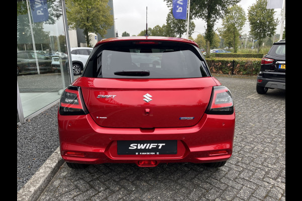 Suzuki Swift 1.2 Smart Hybrid Select CVT Automaat | In meerdere kleuren uit voorraad leverbaar | Adapt. Cruise | Camera | Stoelverwarming | 16'' | Dodehoek | Carplay/Android Auto | Smart Entry |