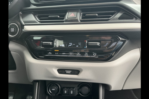 Suzuki Swift 1.2 Smart Hybrid Select CVT Automaat | In meerdere kleuren uit voorraad leverbaar | Adapt. Cruise | Camera | Stoelverwarming | 16'' | Dodehoek | Carplay/Android Auto | Smart Entry |