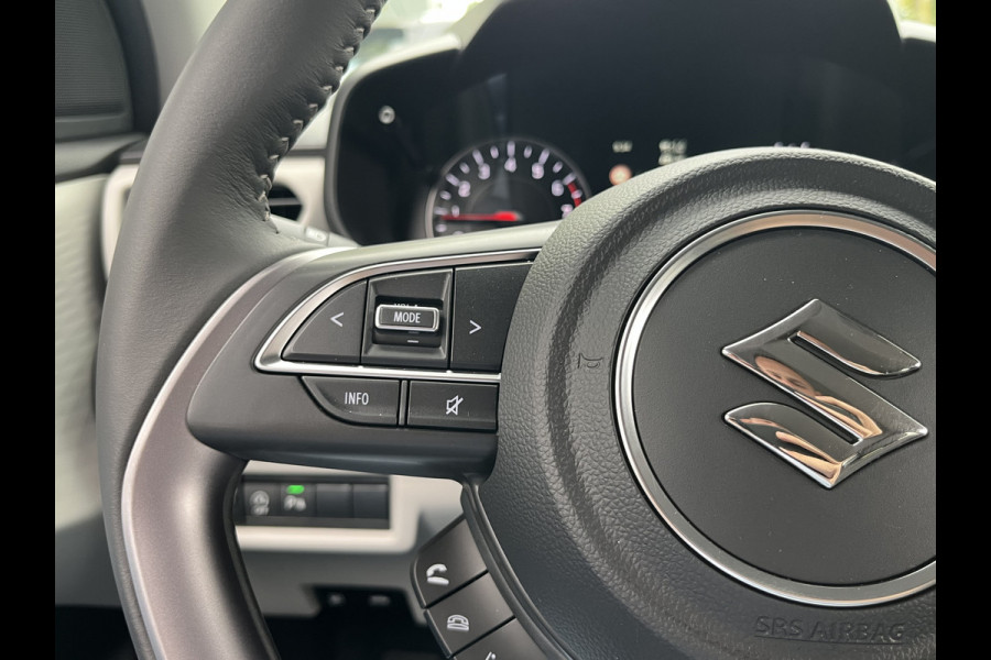 Suzuki Swift 1.2 Smart Hybrid Select CVT Automaat | In meerdere kleuren uit voorraad leverbaar | Adapt. Cruise | Camera | Stoelverwarming | 16'' | Dodehoek | Carplay/Android Auto | Smart Entry |