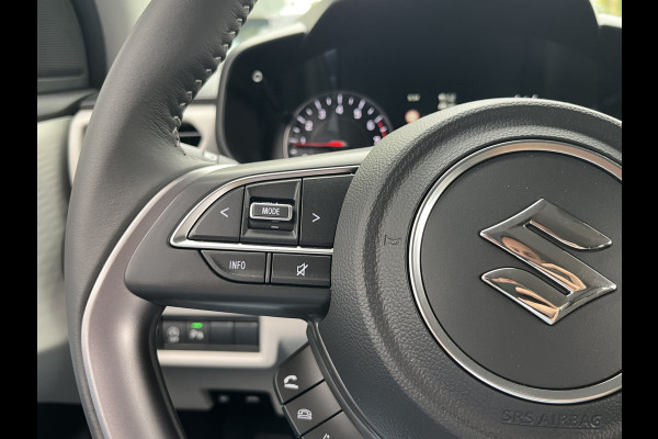 Suzuki Swift 1.2 Smart Hybrid Select CVT Automaat | In meerdere kleuren uit voorraad leverbaar | Adapt. Cruise | Camera | Stoelverwarming | 16'' | Dodehoek | Carplay/Android Auto | Smart Entry |