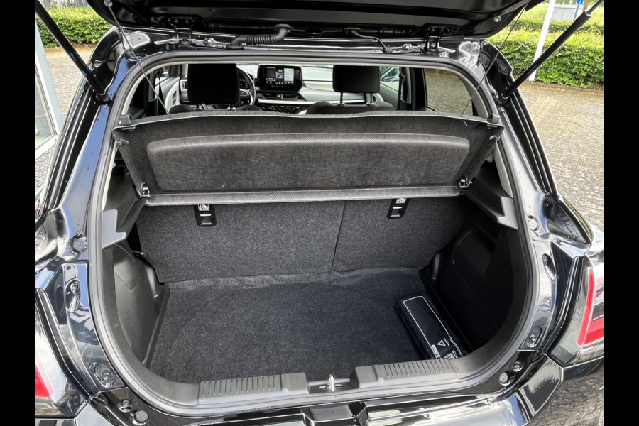 Suzuki Swift 1.2 Smart Hybrid Select CVT Automaat | Meerdere kleuren beschikbaar | €2.200,- voordeel | Adapt. Cruise | Camera | Stoelverwarming | 16'' | Dodehoek | Carplay/Android Auto | Smart Entry |