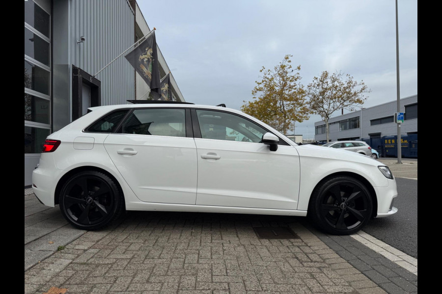 Audi A3 Sportback 1.5 TFSI S-tronic AUT ECC/PDC/LMV-18/NAVI