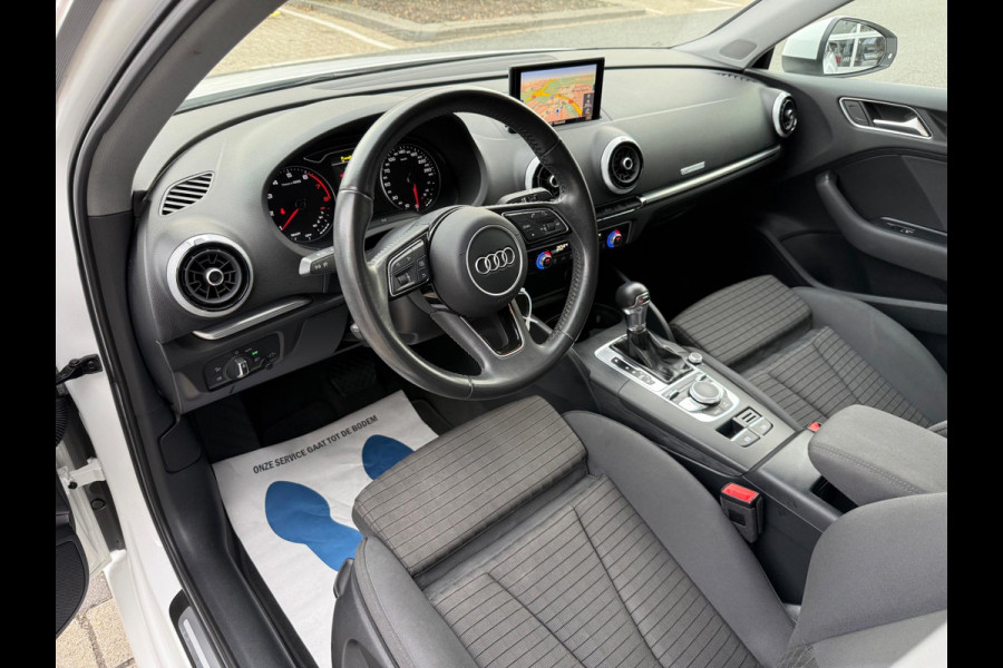 Audi A3 Sportback 1.5 TFSI S-tronic AUT ECC/PDC/LMV-18/NAVI