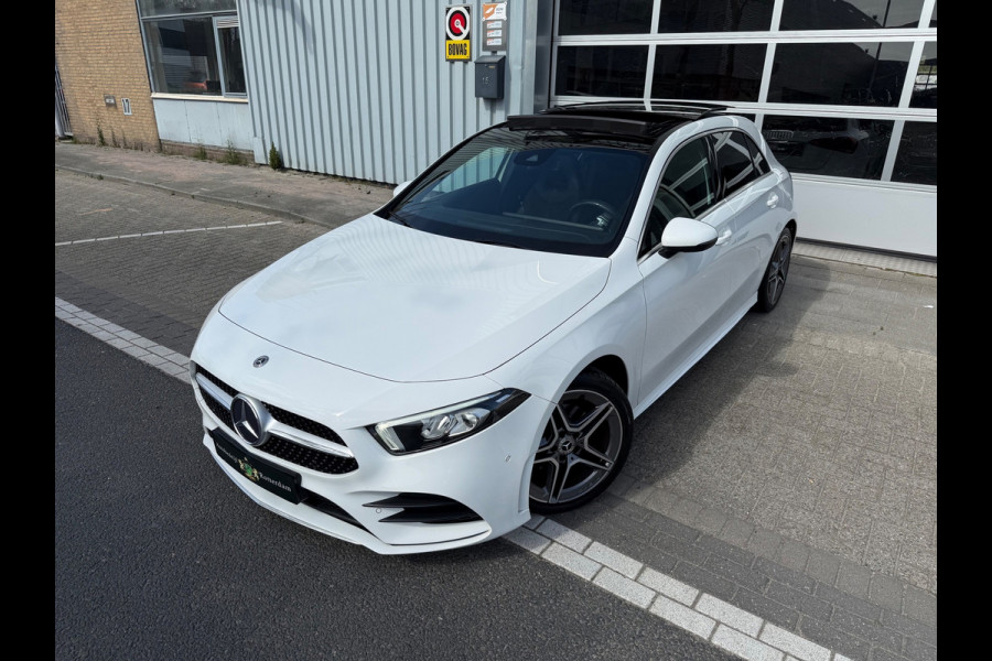 Mercedes-Benz A-Klasse 200 AMG LED/PDC/CAM/LEER/NAVI/LMV18