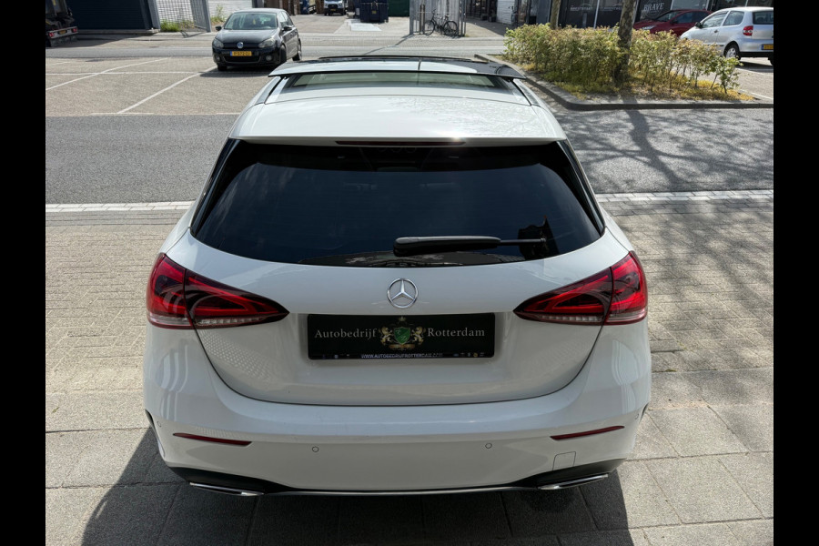 Mercedes-Benz A-Klasse 200 AMG LED/PDC/CAM/LEER/NAVI/LMV18