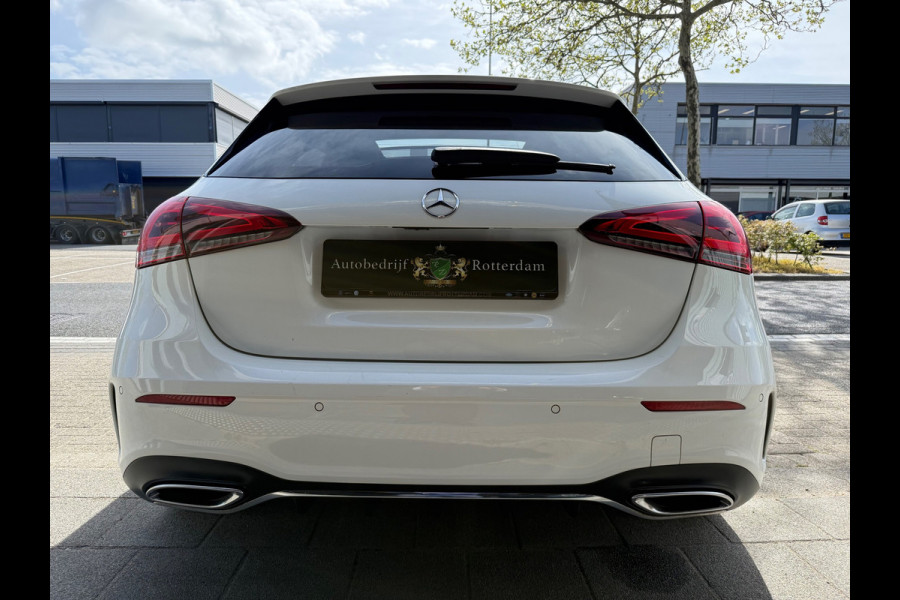 Mercedes-Benz A-Klasse 200 AMG LED/PDC/CAM/LEER/NAVI/LMV18