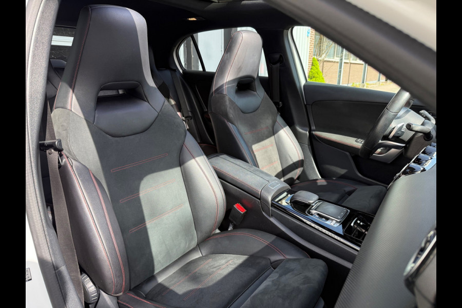 Mercedes-Benz A-Klasse 200 AMG LED/PDC/CAM/LEER/NAVI/LMV18