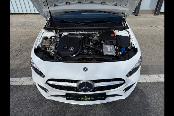 Mercedes-Benz A-Klasse 200 AMG LED/PDC/CAM/LEER/NAVI/LMV18