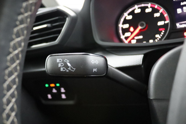 Seat Leon 1.0 TSI Style*LED*ECC*KEYLESS*CRUISE*CARPLAY*