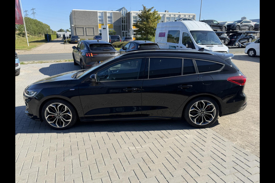Ford FOCUS Wagon 1.0 EcoBoost Hybrid ST Line X 155pk | Driver Assistance Pack | Trekhaak afneembaar | AGR stoel | 18 inch Lichtmetaal | Winterpack