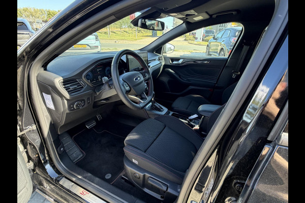 Ford FOCUS Wagon 1.0 EcoBoost Hybrid ST Line X 155pk | Driver Assistance Pack | Trekhaak afneembaar | AGR stoel | 18 inch Lichtmetaal | Winterpack