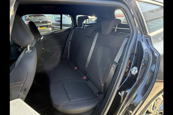 Ford FOCUS Wagon 1.0 EcoBoost Hybrid ST Line X 155pk | Driver Assistance Pack | Trekhaak afneembaar | AGR stoel | 18 inch Lichtmetaal | Winterpack