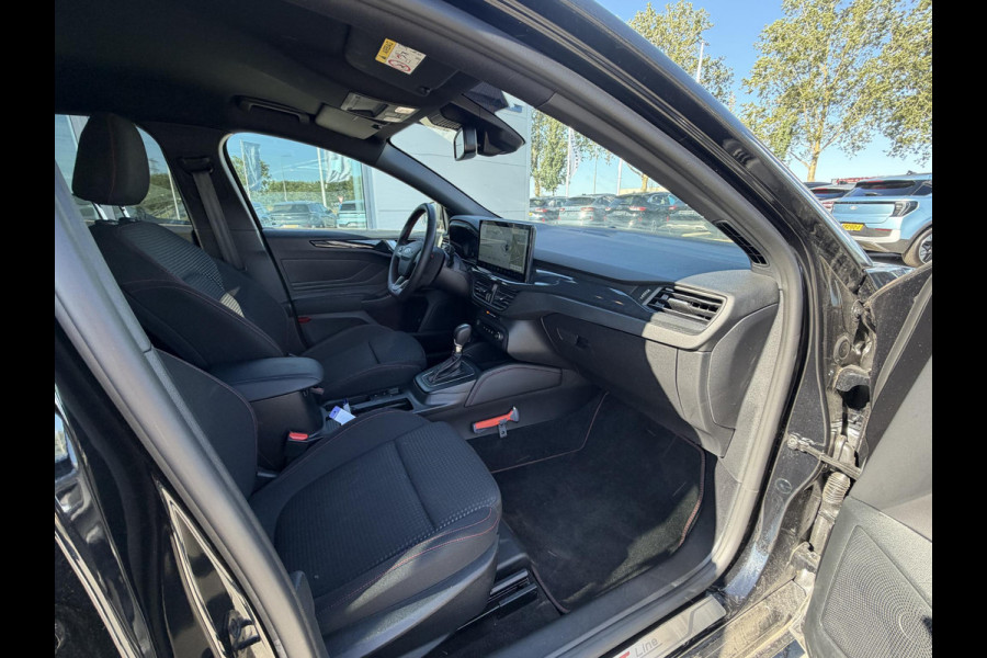 Ford FOCUS Wagon 1.0 EcoBoost Hybrid ST Line X 155pk | Driver Assistance Pack | Trekhaak afneembaar | AGR stoel | 18 inch Lichtmetaal | Winterpack