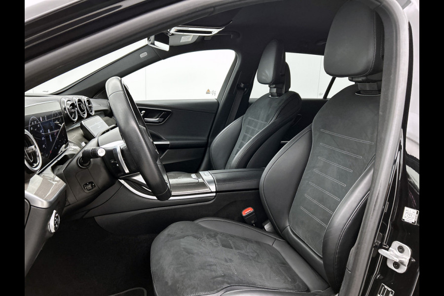 Mercedes-Benz C-Klasse Estate 180 AMG Line | Amg In en Exterieur | Dodehoekassistent | Memory Seats | Night pakket | Inclusief 24 maanden Mercedes-Benz Certified garantie voor Europa.