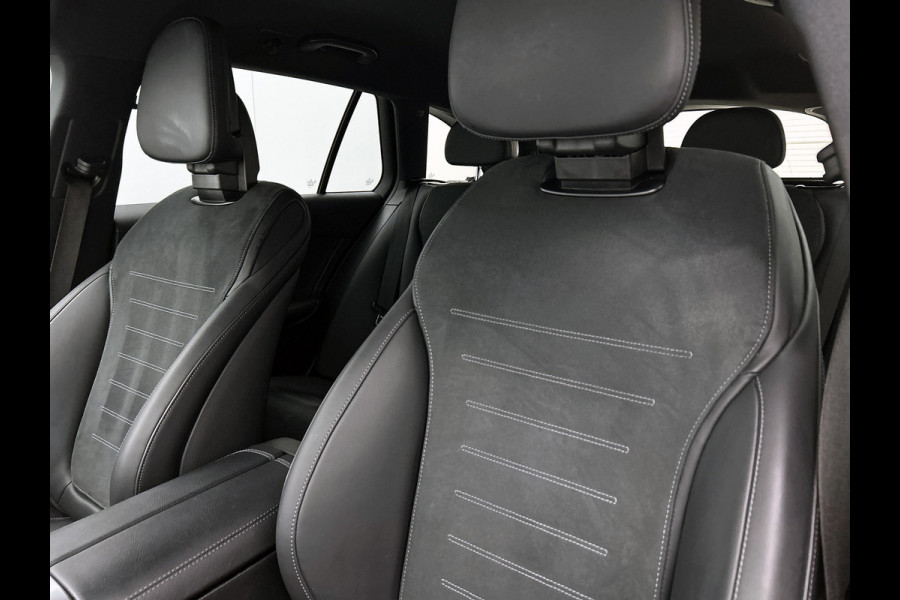 Mercedes-Benz C-Klasse Estate 180 AMG Line | Amg In en Exterieur | Dodehoekassistent | Memory Seats | Night pakket | Inclusief 24 maanden Mercedes-Benz Certified garantie voor Europa.