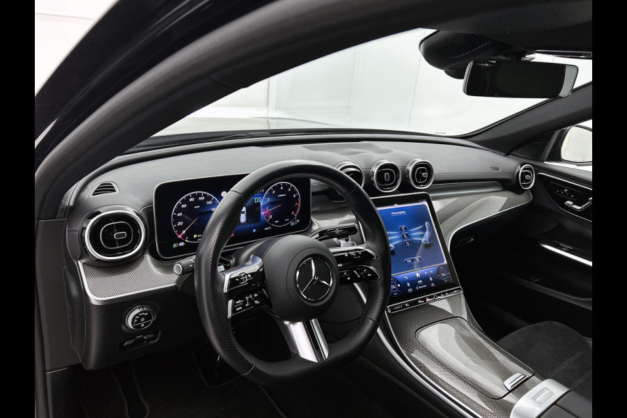 Mercedes-Benz C-Klasse Estate 180 AMG Line | Amg In en Exterieur | Dodehoekassistent | Memory Seats | Night pakket | Inclusief 24 maanden Mercedes-Benz Certified garantie voor Europa.