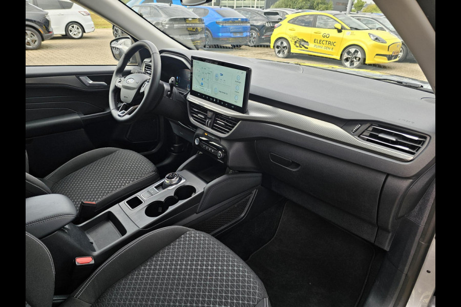 Ford Kuga 2.5 PHEV Titanium | Wegklapbare trekhaak |Achteruitrijcamera | Cruise control | Draadloos laden | LED |