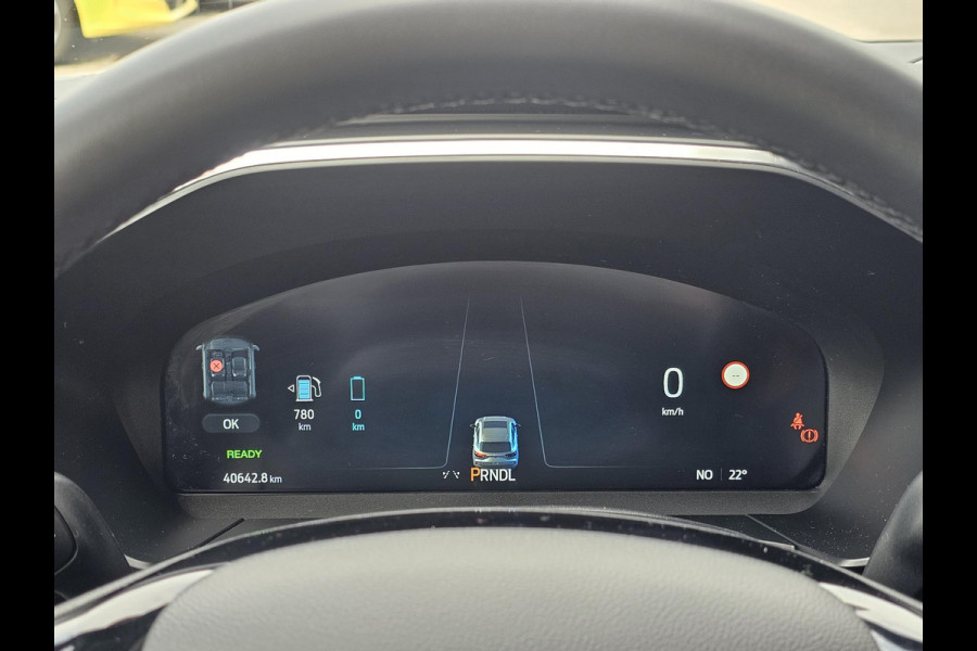 Ford Kuga 2.5 PHEV Titanium | Wegklapbare trekhaak |Achteruitrijcamera | Cruise control | Draadloos laden | LED |