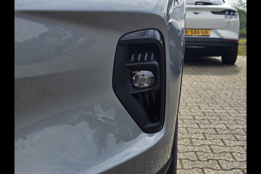 Ford Kuga 2.5 PHEV Titanium | Wegklapbare trekhaak |Achteruitrijcamera | Cruise control | Draadloos laden | LED |