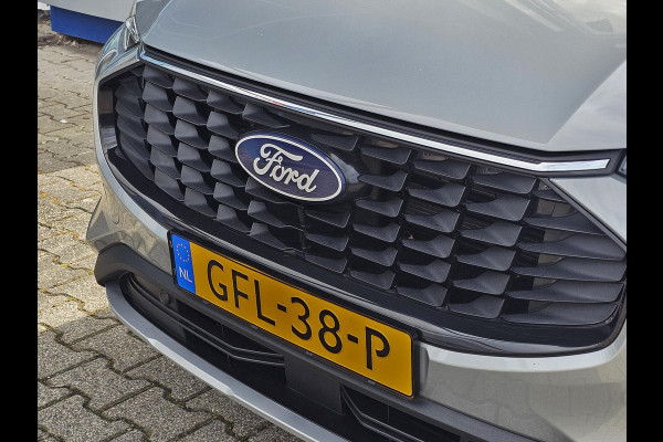 Ford Kuga 2.5 PHEV Titanium | Wegklapbare trekhaak |Achteruitrijcamera | Cruise control | Draadloos laden | LED |