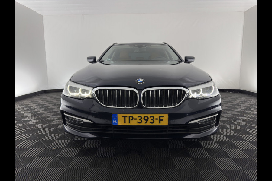 BMW 5 Serie Touring 520d Executive Aut. *LEATHER | FULL-LED | NAVI-FULLMAP | COMFORT-SEATS | PRIVACY-GLASS | ECC | PDC | CRUISE | 17''ALU*
