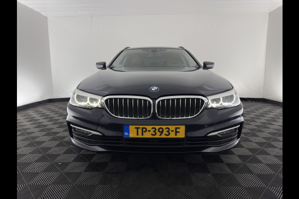 BMW 5 Serie Touring 520d Executive Aut. *LEATHER | FULL-LED | NAVI-FULLMAP | COMFORT-SEATS | PRIVACY-GLASS | ECC | PDC | CRUISE | 17''ALU*