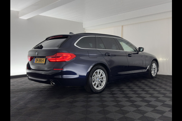 BMW 5 Serie Touring 520d Executive Aut. *LEATHER | FULL-LED | NAVI-FULLMAP | COMFORT-SEATS | PRIVACY-GLASS | ECC | PDC | CRUISE | 17''ALU*