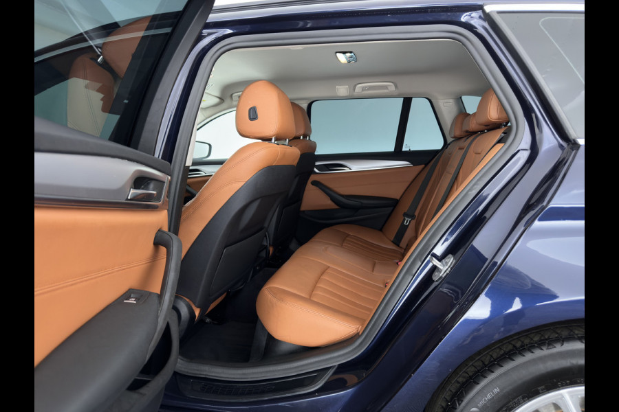BMW 5 Serie Touring 520d Executive Aut. *LEATHER | FULL-LED | NAVI-FULLMAP | COMFORT-SEATS | PRIVACY-GLASS | ECC | PDC | CRUISE | 17''ALU*