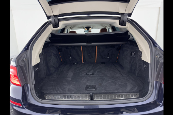 BMW 5 Serie Touring 520d Executive Aut. *LEATHER | FULL-LED | NAVI-FULLMAP | COMFORT-SEATS | PRIVACY-GLASS | ECC | PDC | CRUISE | 17''ALU*