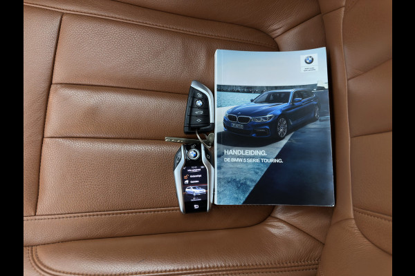 BMW 5 Serie Touring 520d Executive Aut. *LEATHER | FULL-LED | NAVI-FULLMAP | COMFORT-SEATS | PRIVACY-GLASS | ECC | PDC | CRUISE | 17''ALU*