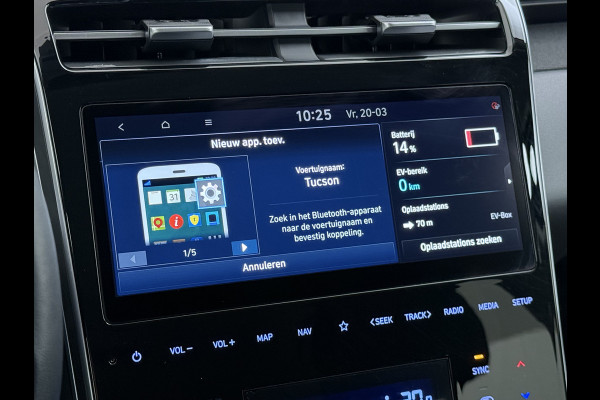 Hyundai Tucson 265PK PHEV Hybrid 4WD Navi Camera Adap.Cruise SOH 100% Apple Carplay Android Pdc ECC Comfort Smart Hybrid Isofix DAB Elek.Achterklep Stoel+Stuurverwarming Led Lmv Keyless Regensensor AWD Origineel Nederlandse Auto Plug In Hybride