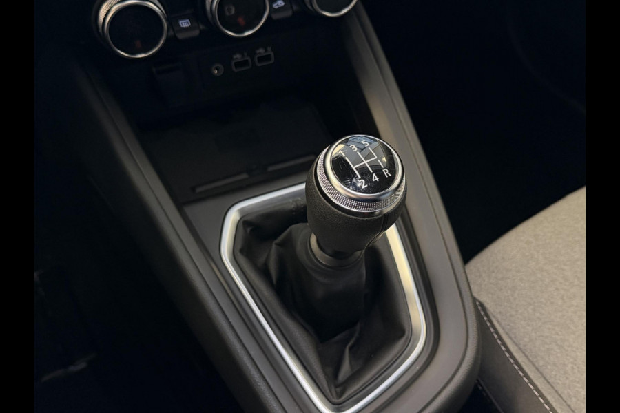 Mitsubishi Colt 1.0 MT Pure GARANTIE TOT 04-2035! * . STOEL VERWARMING . APPLE CARPLAY & ANDRIOD AUTO . CRUISE CONTROL .