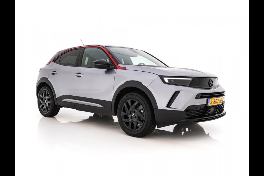 Opel Mokka-e GS Line Level-4 50 kWh [3-Fase-11kW] {SoH-95%} (INCL-BTW) Aut. *HEATPUMP | LEATHER-FABRIC | NAVI-FULLMAP|  DIGI-COCKPIT | FULL-LED | CAMERA | COMFORTSEATS | KEYLESS | DAB+ | ECC | CCS-FASTLOADER | CRUISE | 17''ALU*