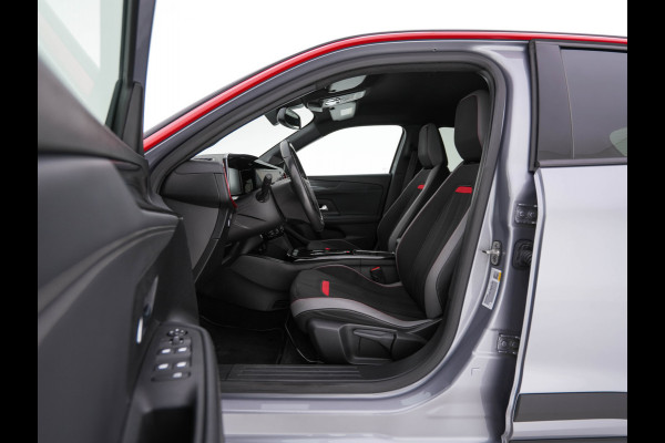 Opel Mokka-e GS Line Level-4 50 kWh [3-Fase-11kW] {SoH-95%} (INCL-BTW) Aut. *HEATPUMP | LEATHER-FABRIC | NAVI-FULLMAP|  DIGI-COCKPIT | FULL-LED | CAMERA | COMFORTSEATS | KEYLESS | DAB+ | ECC | CCS-FASTLOADER | CRUISE | 17''ALU*