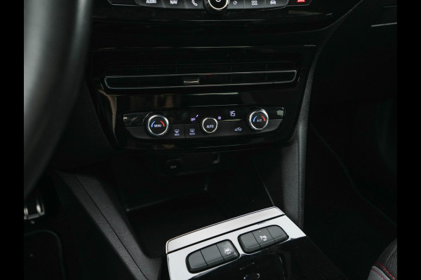 Opel Mokka-e GS Line Level-4 50 kWh [3-Fase-11kW] {SoH-95%} (INCL-BTW) Aut. *HEATPUMP | LEATHER-FABRIC | NAVI-FULLMAP|  DIGI-COCKPIT | FULL-LED | CAMERA | COMFORTSEATS | KEYLESS | DAB+ | ECC | CCS-FASTLOADER | CRUISE | 17''ALU*