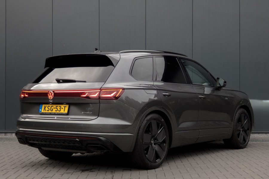 Volkswagen Touareg 3.0 TSi eHybrid 4MOTION R | Panoramadak | Luchtvering | 360°| HUD | Stoelverwarming & -ventilatie