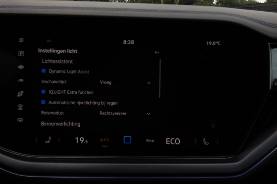 Volkswagen Touareg 3.0 TSi eHybrid 4MOTION R | Panoramadak | Luchtvering | 360°| HUD | Stoelverwarming & -ventilatie