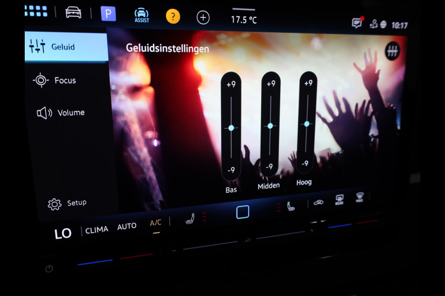 Volkswagen T-Roc Limited Edition 1.5 eTSI 85 kW / 116 PK SUV 7 vers Achteruitrijcamera | Stoelverwarming | Carplay