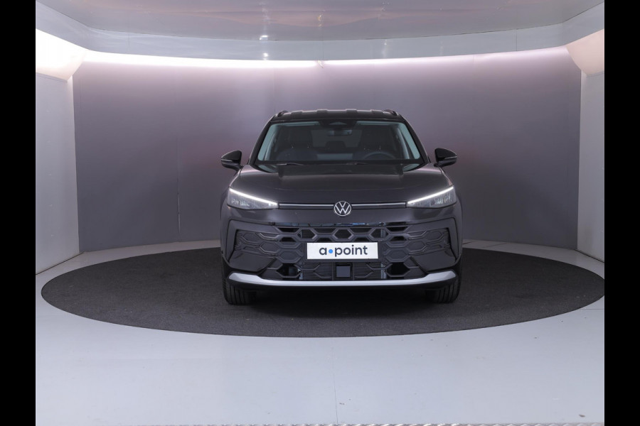 Volkswagen T-Roc Limited Edition 1.5 eTSI 85 kW / 116 PK SUV 7 vers Achteruitrijcamera | Stoelverwarming | Carplay