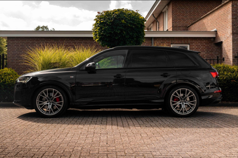 Audi Q7 60 TFSI e Quattro Competition Luchtvering Elek. Trekhaak Massage Matrix B&O Stoelverw/Ventilatie 22''