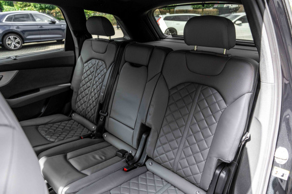 Audi Q7 60 TFSI e Quattro Competition Luchtvering Elek. Trekhaak Massage Matrix B&O Stoelverw/Ventilatie 22''