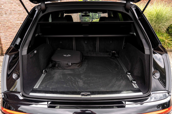 Audi Q7 60 TFSI e Quattro Competition Luchtvering Elek. Trekhaak Massage Matrix B&O Stoelverw/Ventilatie 22''